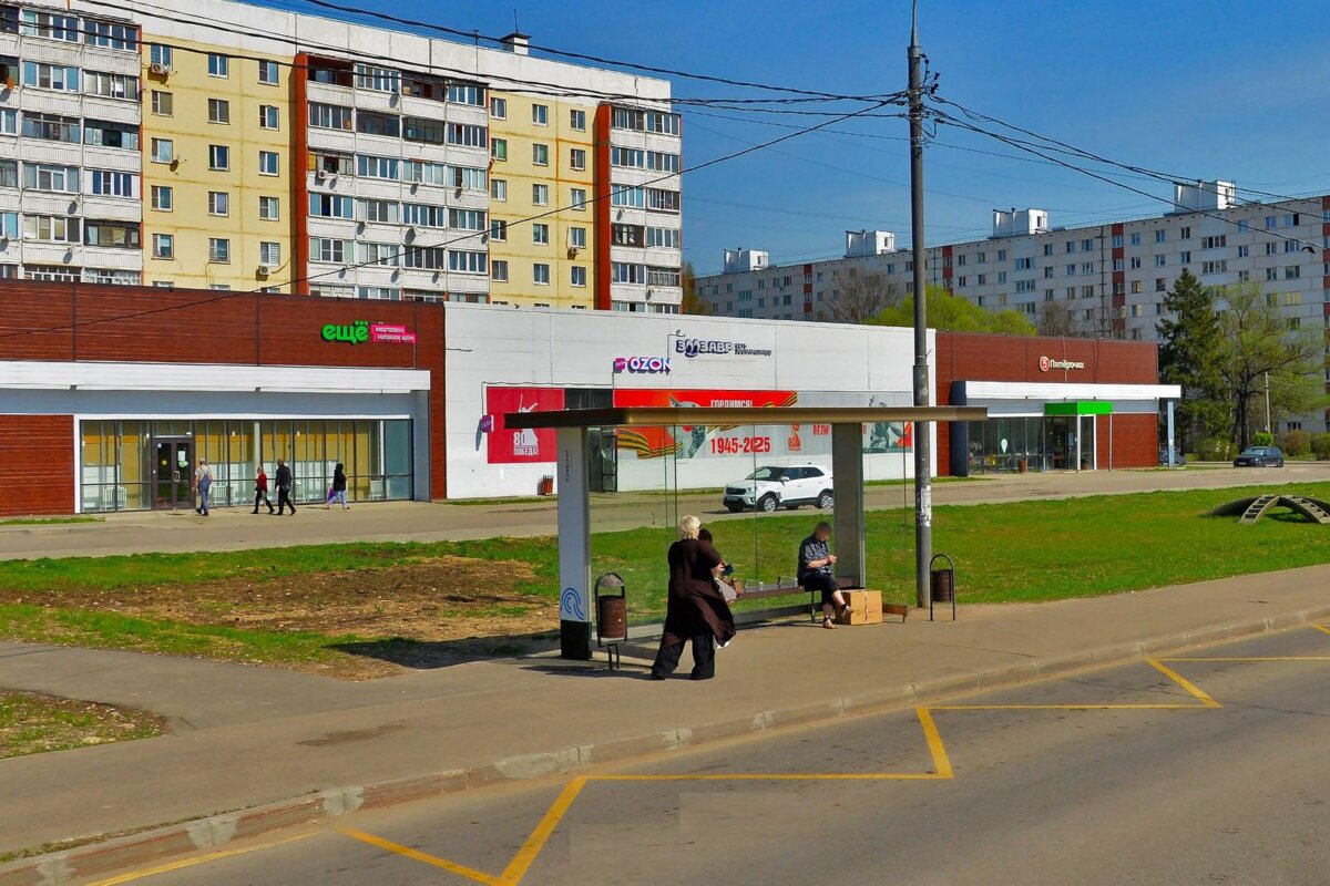 Продажа здания с сетевыми арендаторами в Новой Москве  