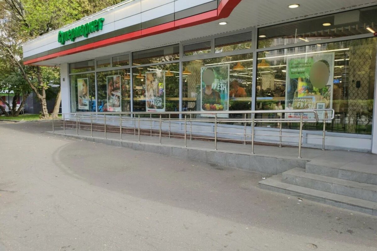 Продажа помещения с магазином  "Eurospar" на Бауманской