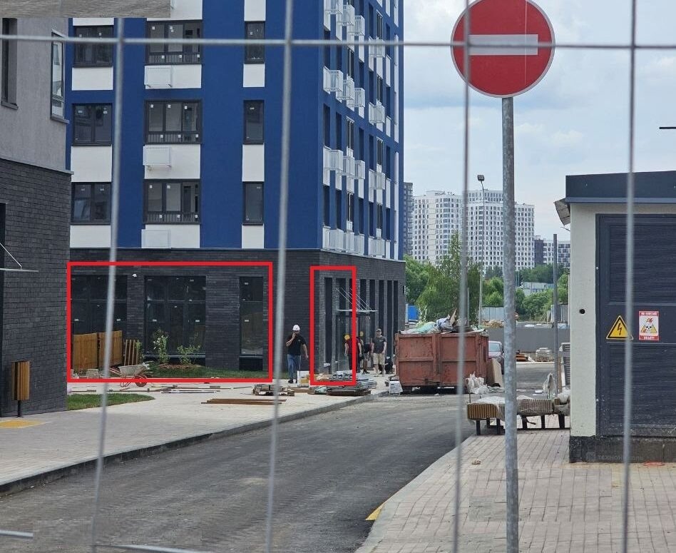 Продажа торгового помещения в ЖК "Дзен-кварталы" 