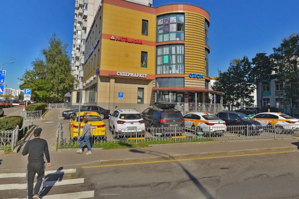 Продажа торгового центра с арендаторами у м. Аннино