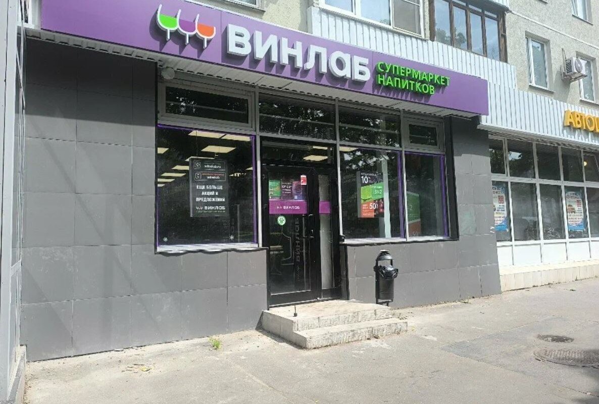 Продажа помещения с арендаторами у м. Сходненская