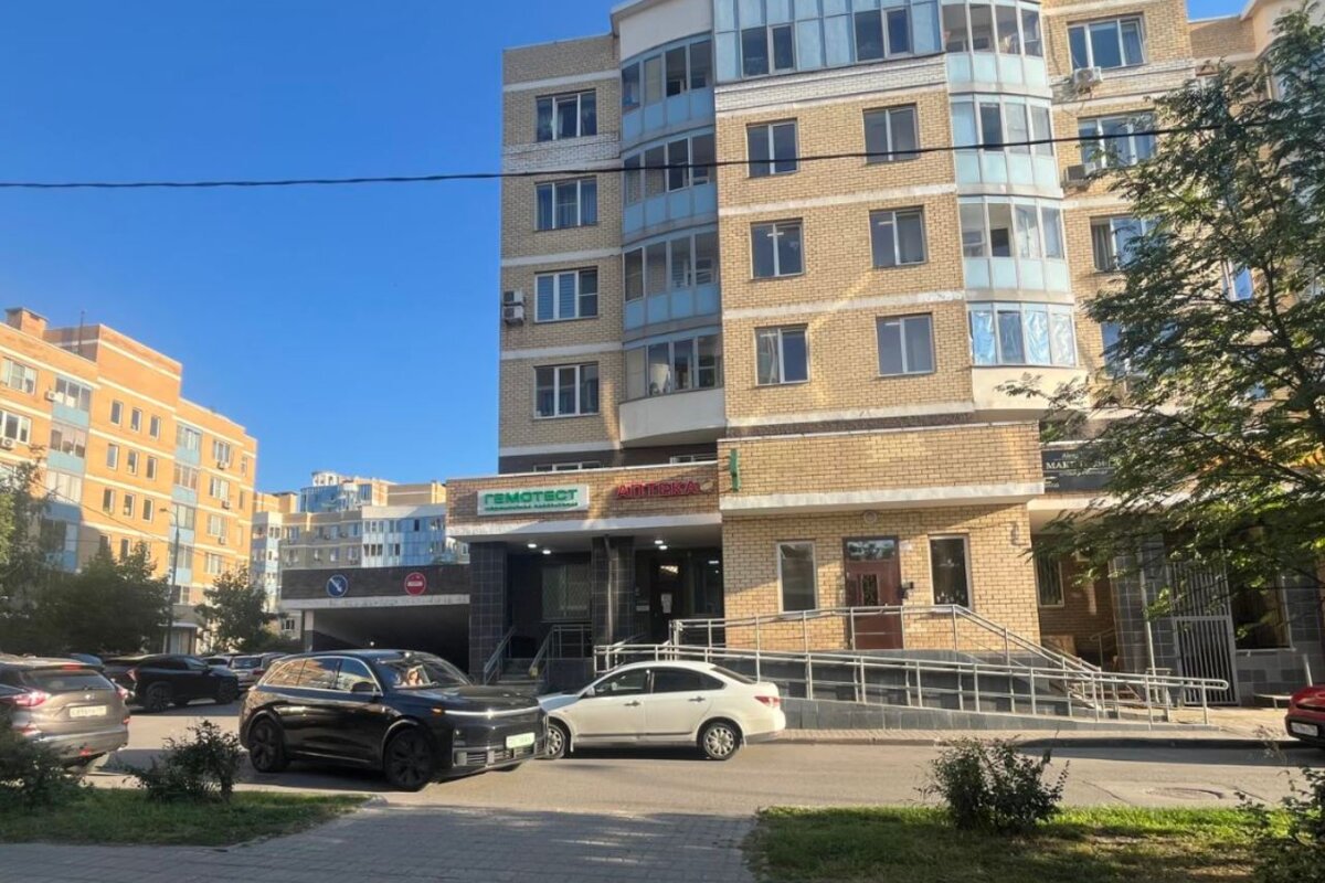 Продажа торгового помещений в районе м. Планерная
