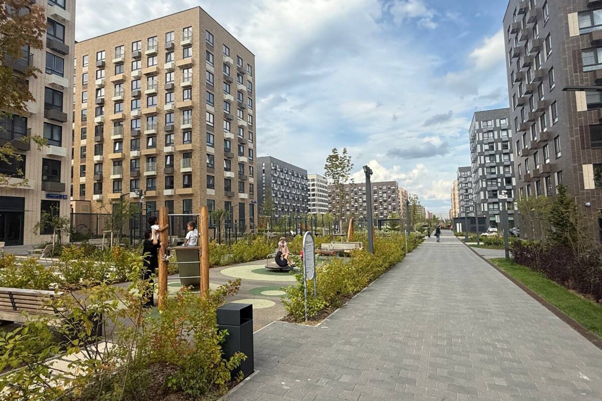 Продажа торгового помещения в ЖК "Ильинские луга" 