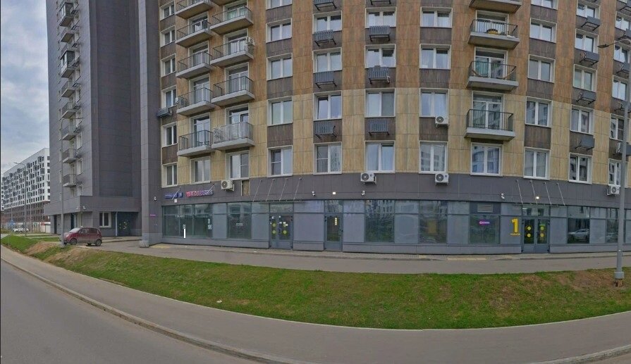Продажа помещения с арендатором кафе Яндекс лавка