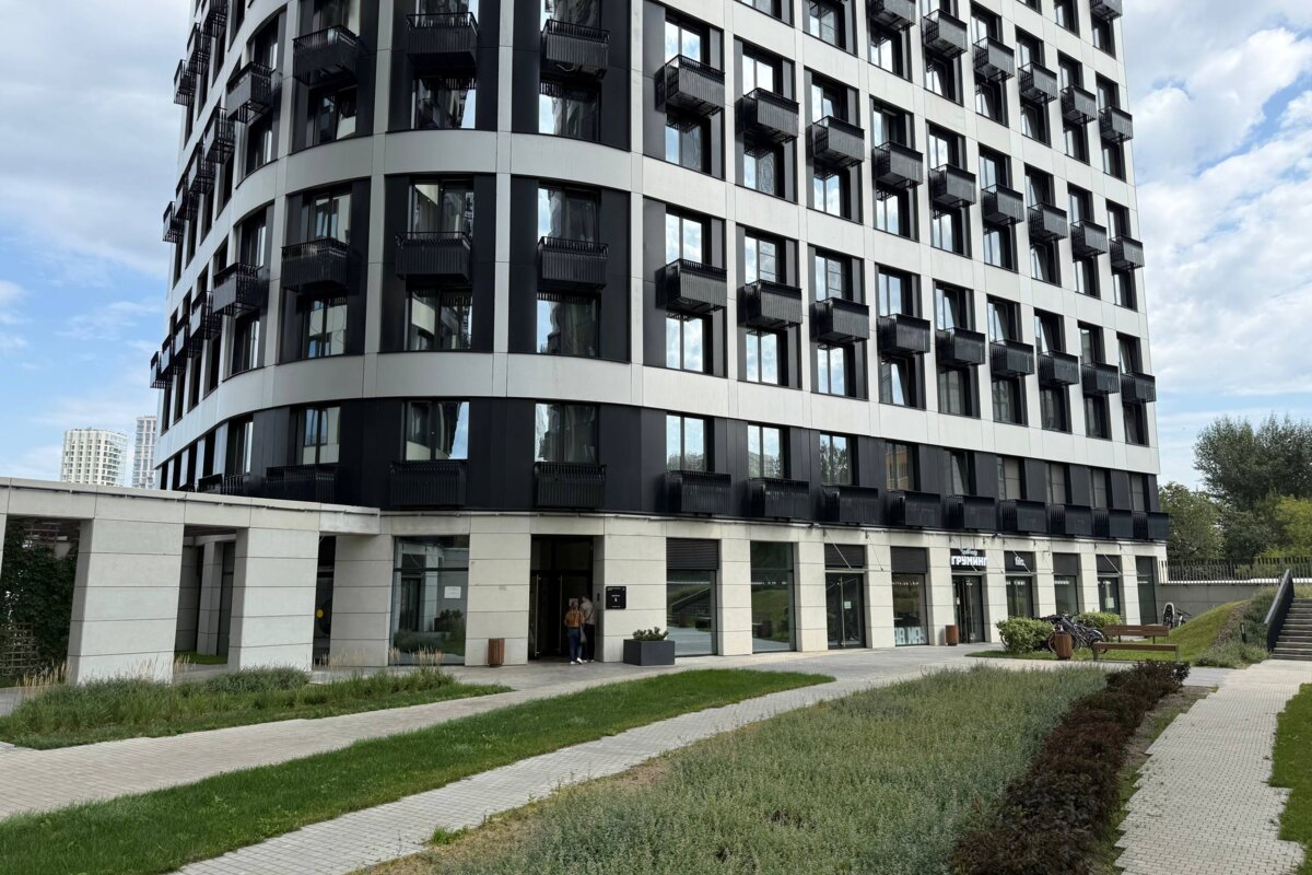 Продажа торгового помещения в "ЖК Level Нагатинская"