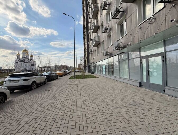 Продажа помещения с арендатором в Легендарном квартале