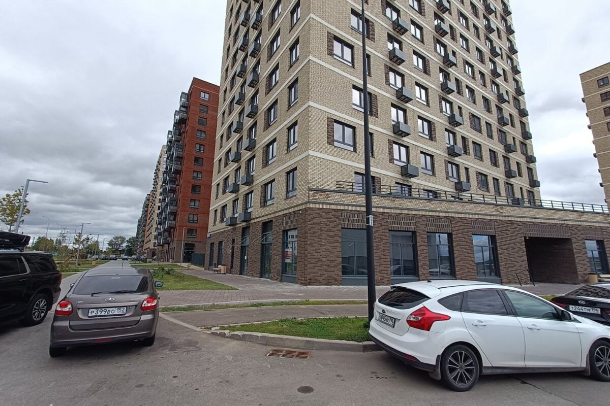 Продажа торгового помещения с арендатором в ЖК "Алхимово"