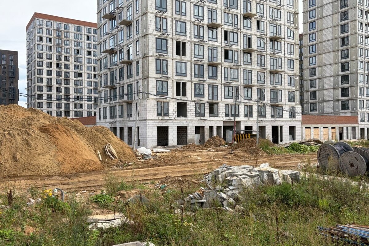 Продажа углового помещения в жилом комплексе Остафьево