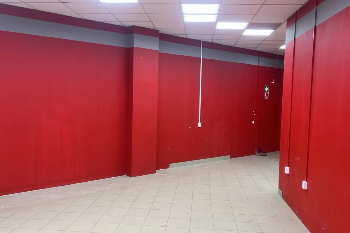 Продажа торгового помещения в ЖК "Микояна"
