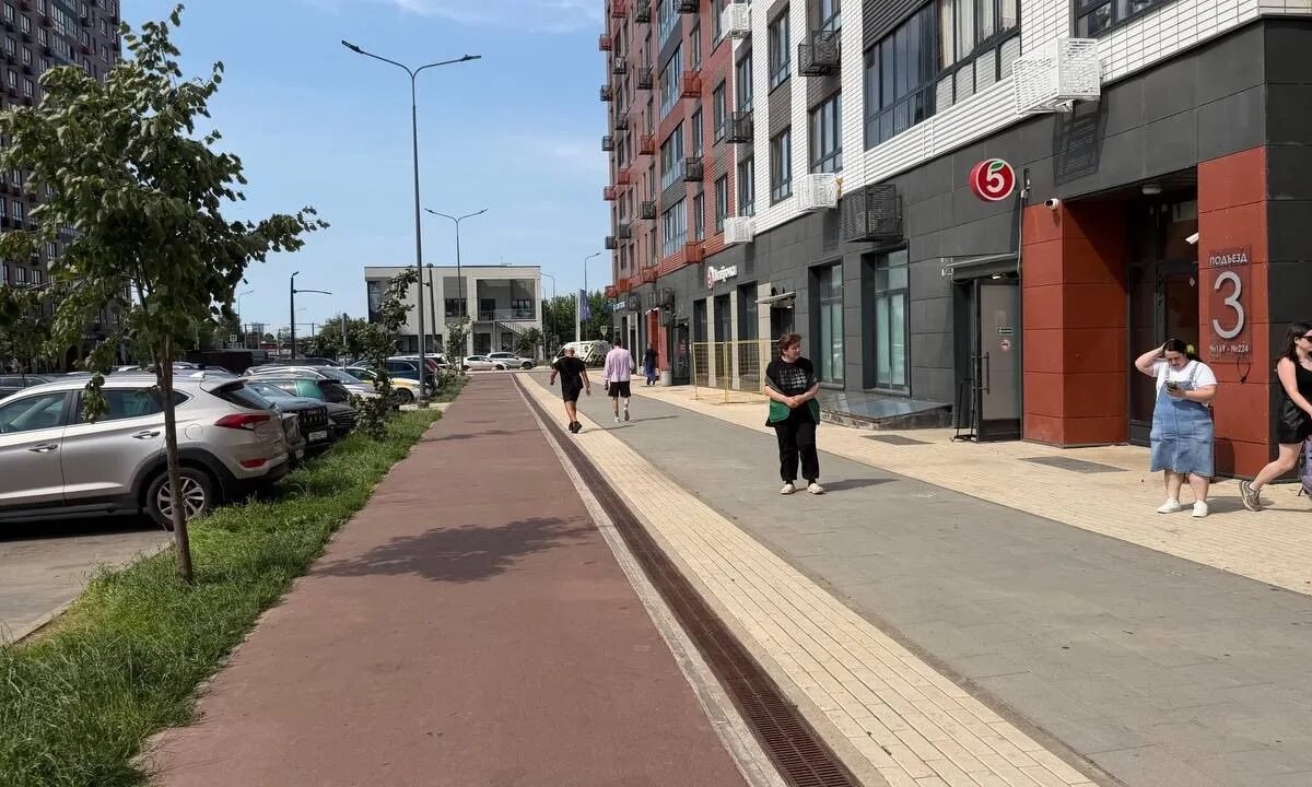Аренда торгового помещения в ЖК "1-й Ленинградский" 