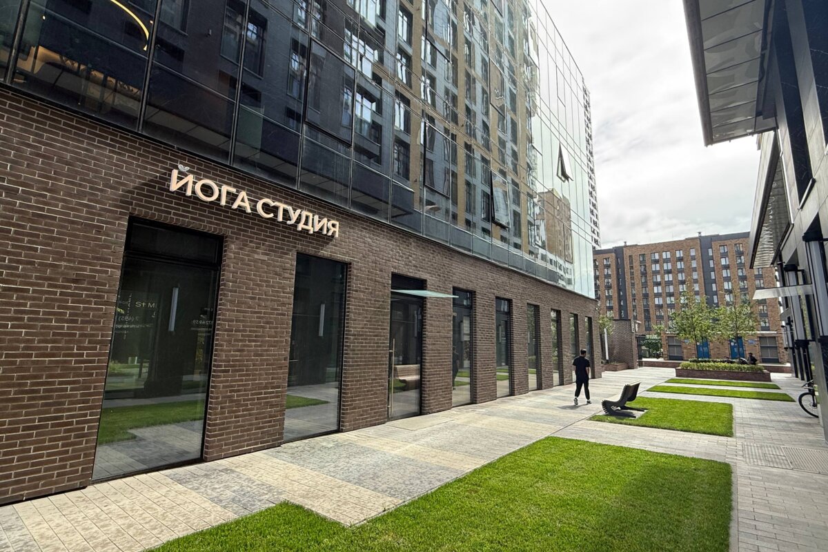 Аренда торгового помещения в ЖК Зорге 9