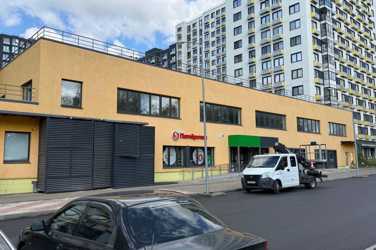 Продажа торгового здания с арендаторами. Окупаемость 7,3 лет.