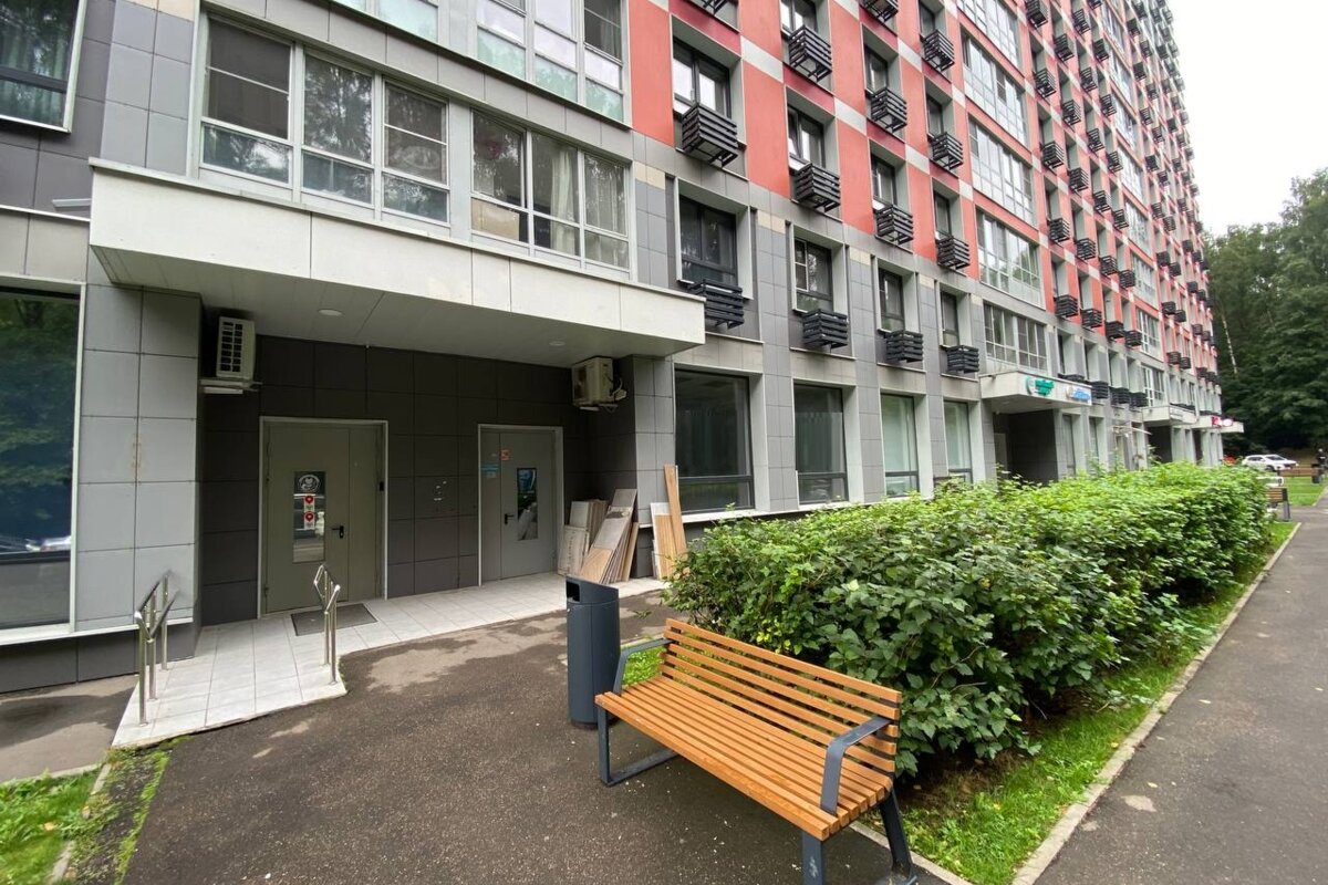 Продажа торгового помещения рядом с метро Физтех