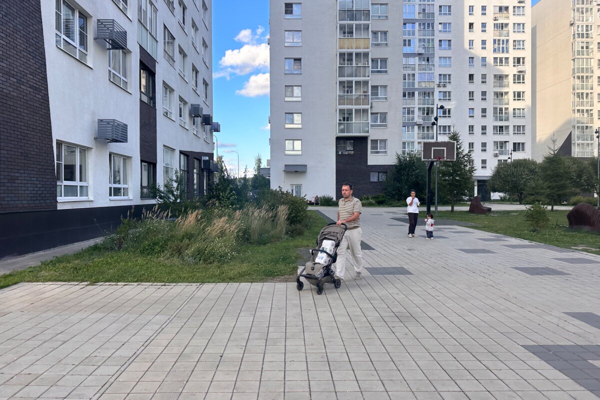 Продажа торгового помещения в новостройке