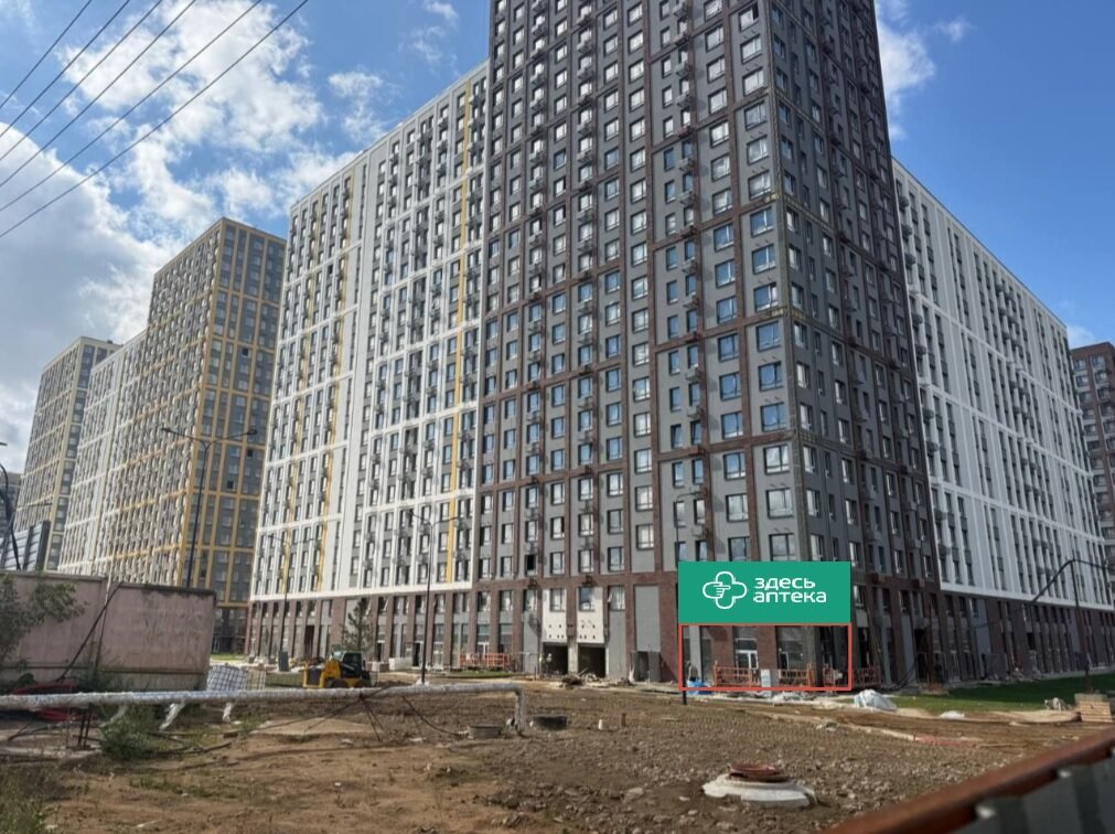 Продажа арендного бизнеса с аптекой в ЖК "Лучи"