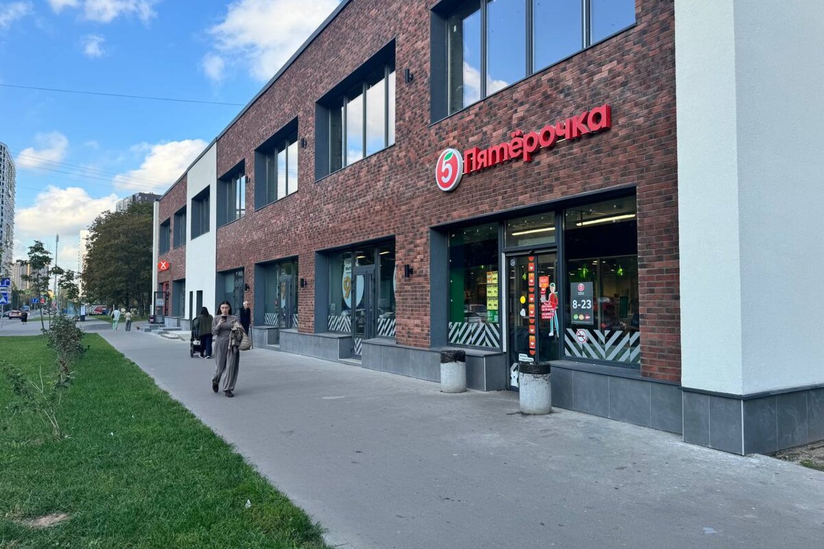 Продажа торгового помещения с аптекой Горздрав