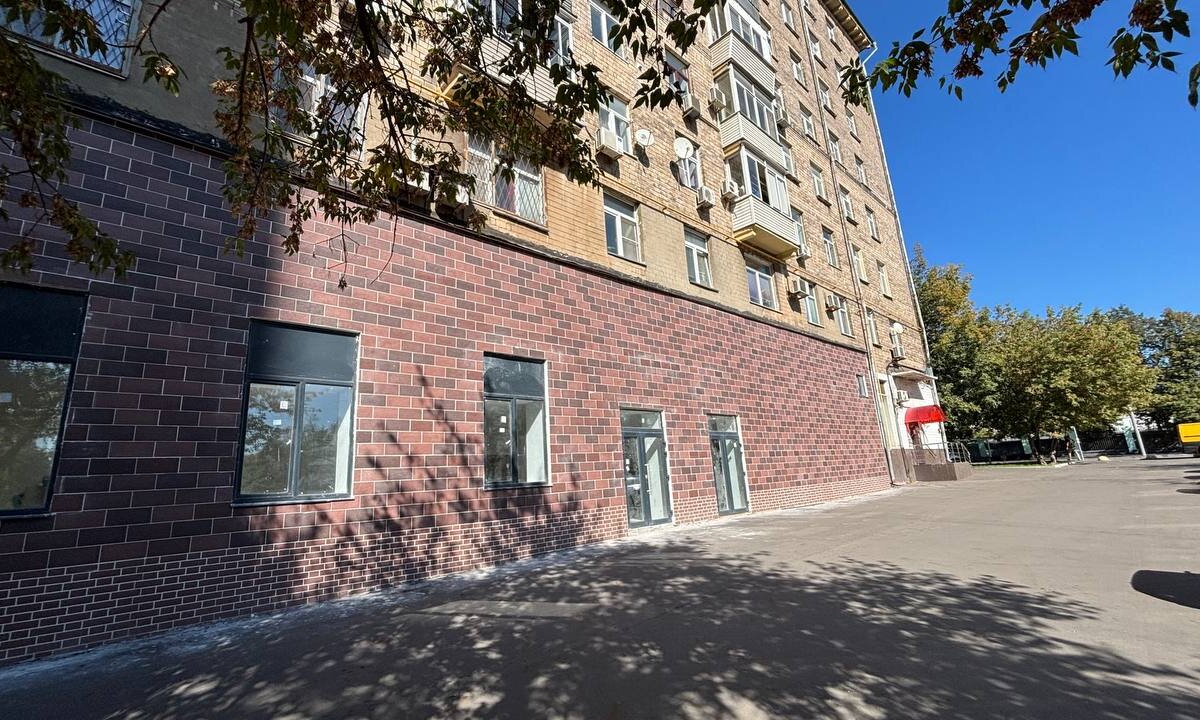 Аренда торгового помещения у метро Дубровка