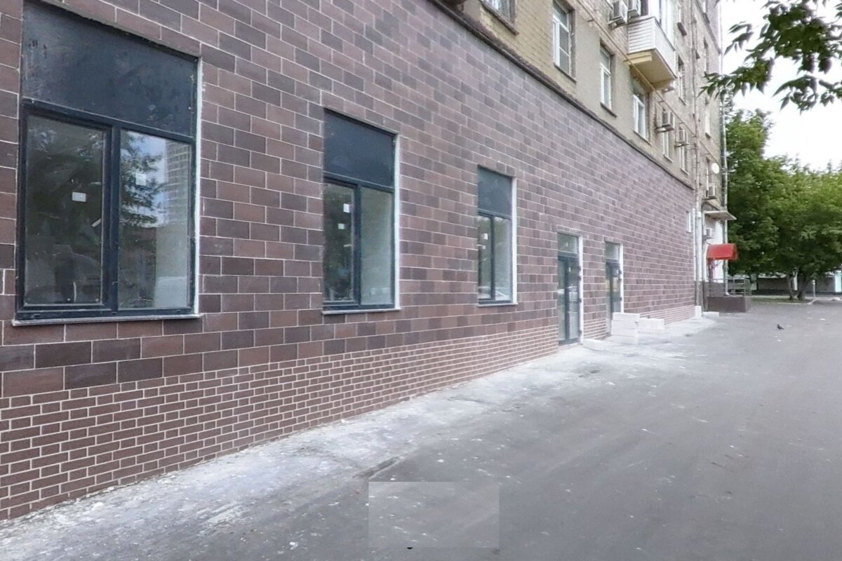 Аренда торгового помещения у метро Дубровка