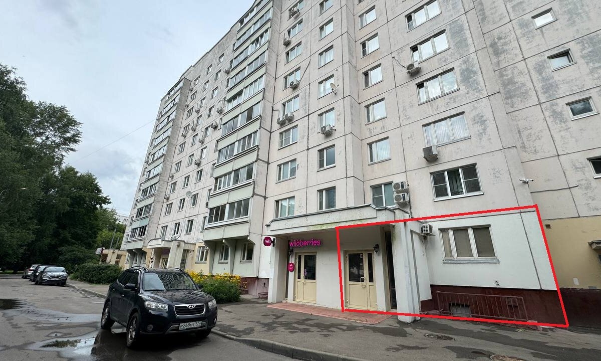 Продажа помещения с центром «Цыплята» у метро «Сходненская»