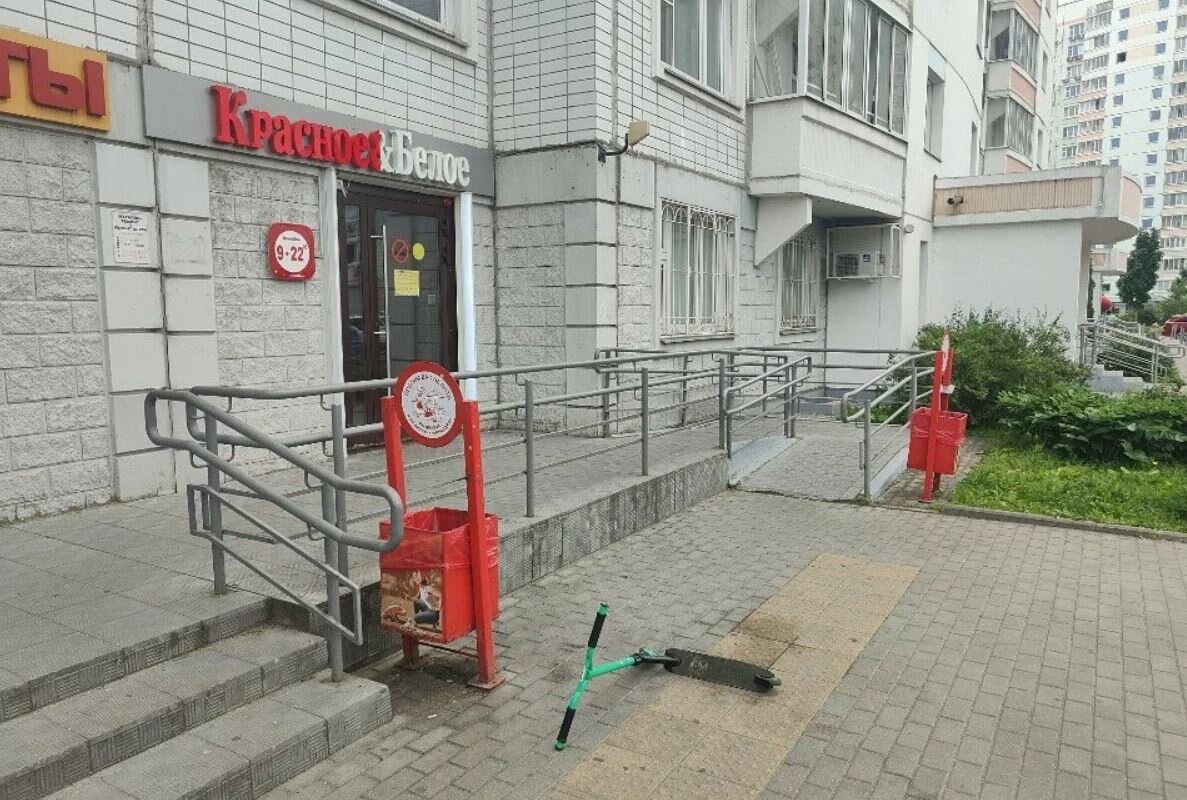 Продажа помещения с магазином Красное и Белое в ЖК Большое Кусково