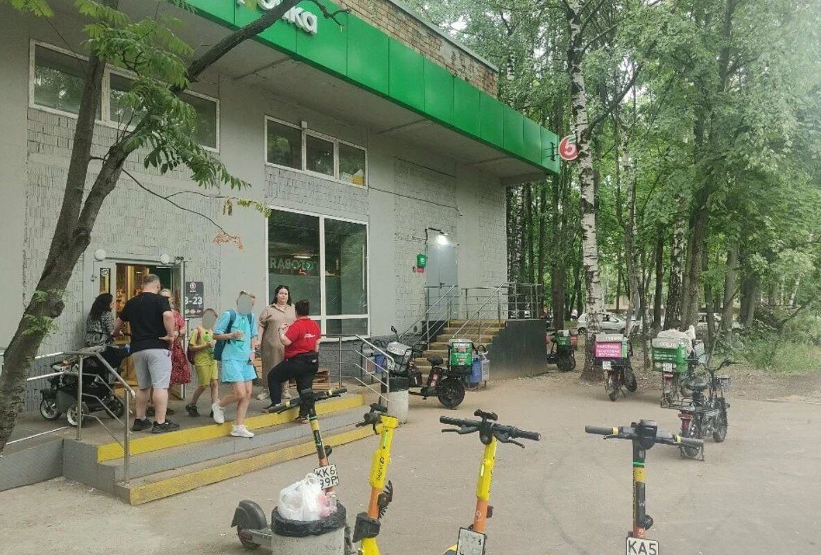Продажа здания с сетевыми арендаторами на Первомайской