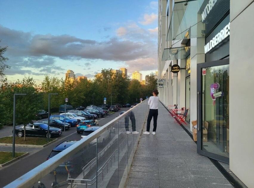 Продажа торгового помещения в ЖК "Небо" 