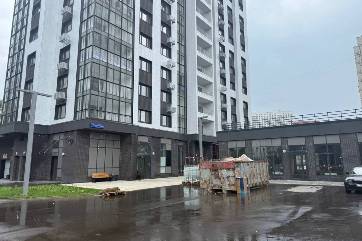 Продажа торгового помещения в новом доме на Яхромской