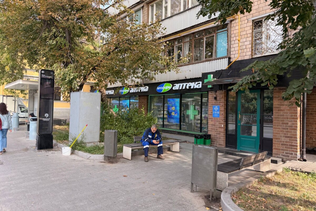 Продажа торгового помещения у метро Цветной бульвар 