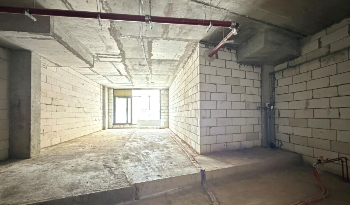 Продажа торгового помещения в ЖК Спутник