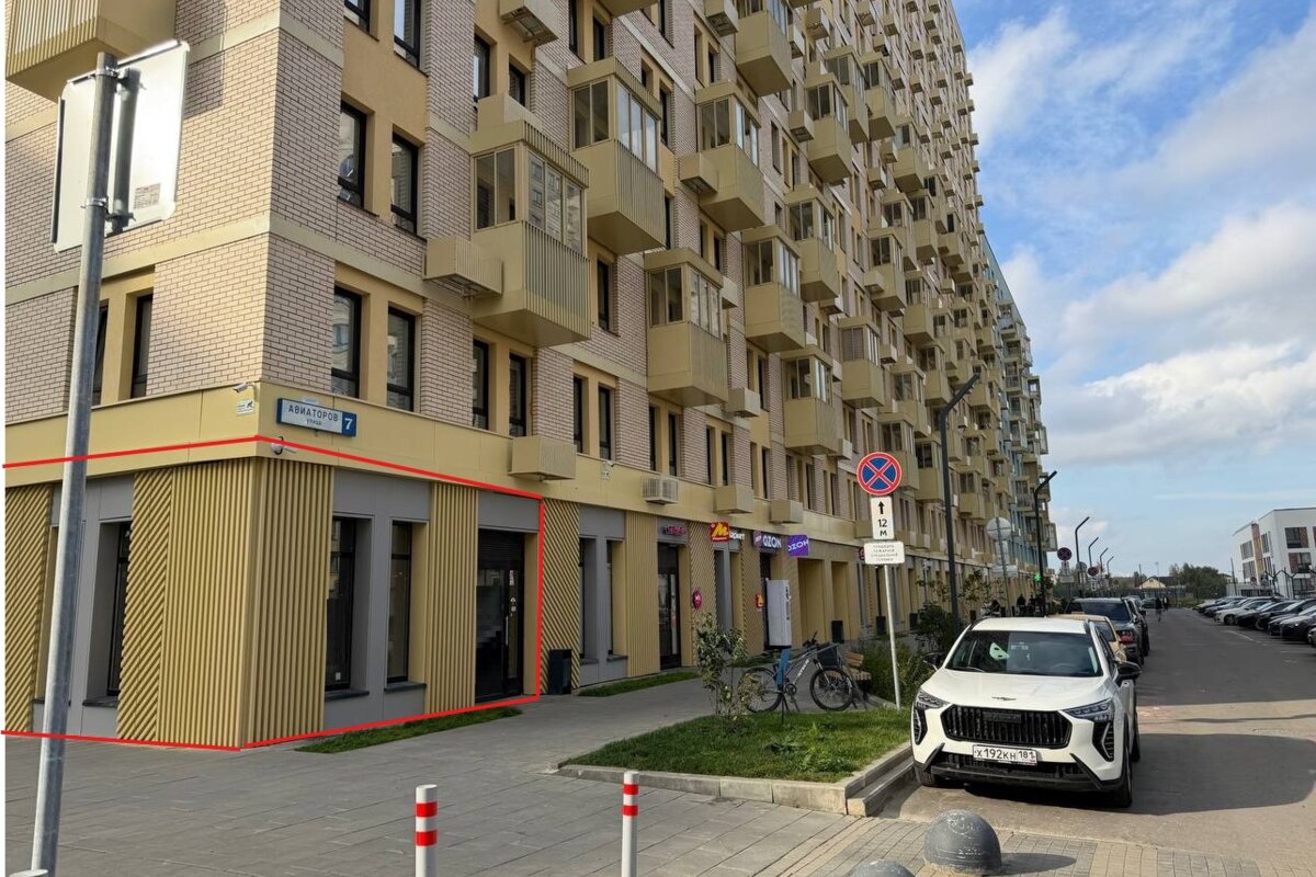 Аренда торгового помещения в ЖК "Горки парк" 