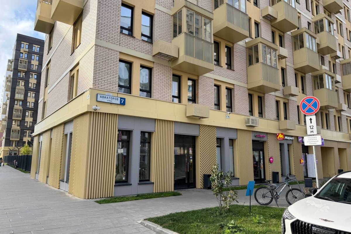 Аренда торгового помещения в ЖК "Горки парк" 