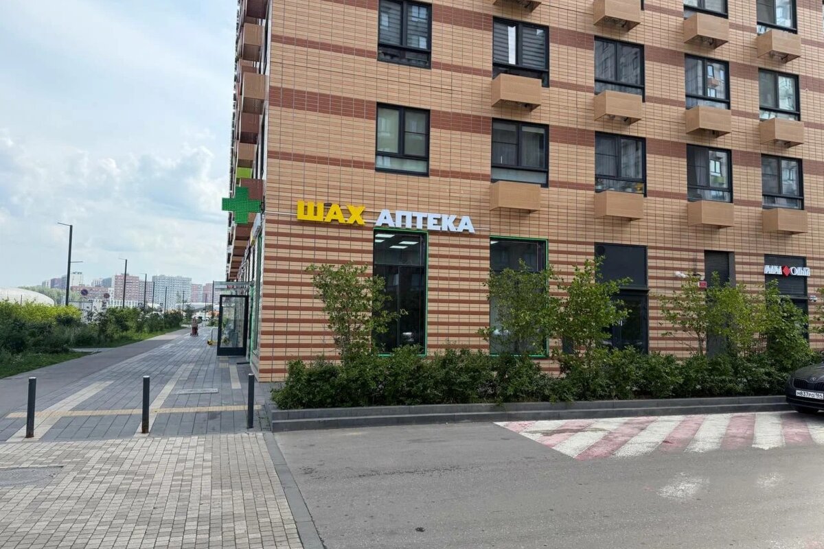 Продажа торгового помещения в ЖК «Бунинские луга»