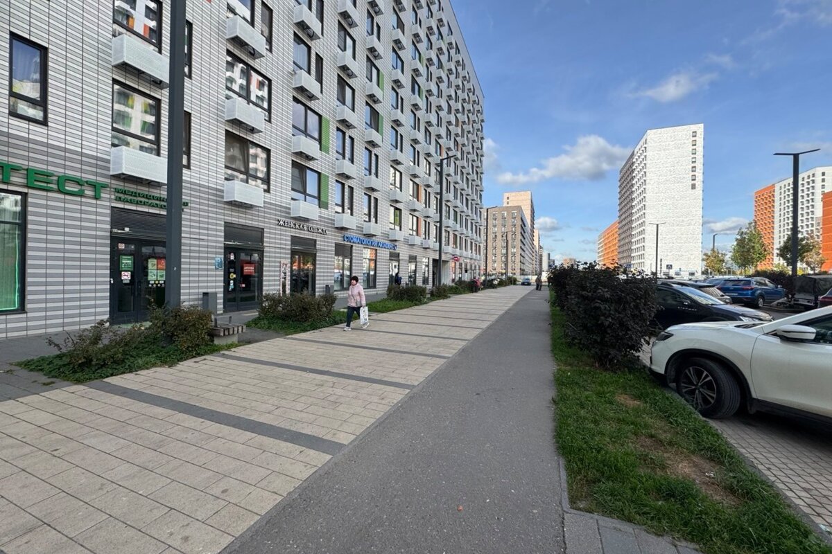 Продажа торгового помещения в ЖК «Бунинские луга»