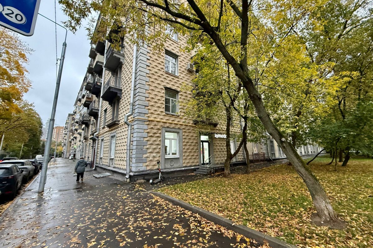 Продажа торгового помещения с сетевыми арендаторами