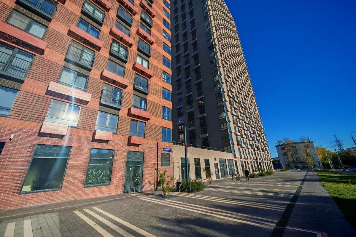 Продажа помещения на 1-й линии с арендаторами
