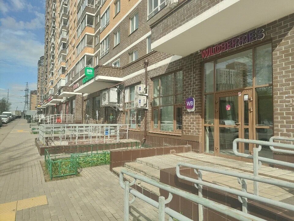Продажа торгового помещения в ЖК "Новоград Павлино" 