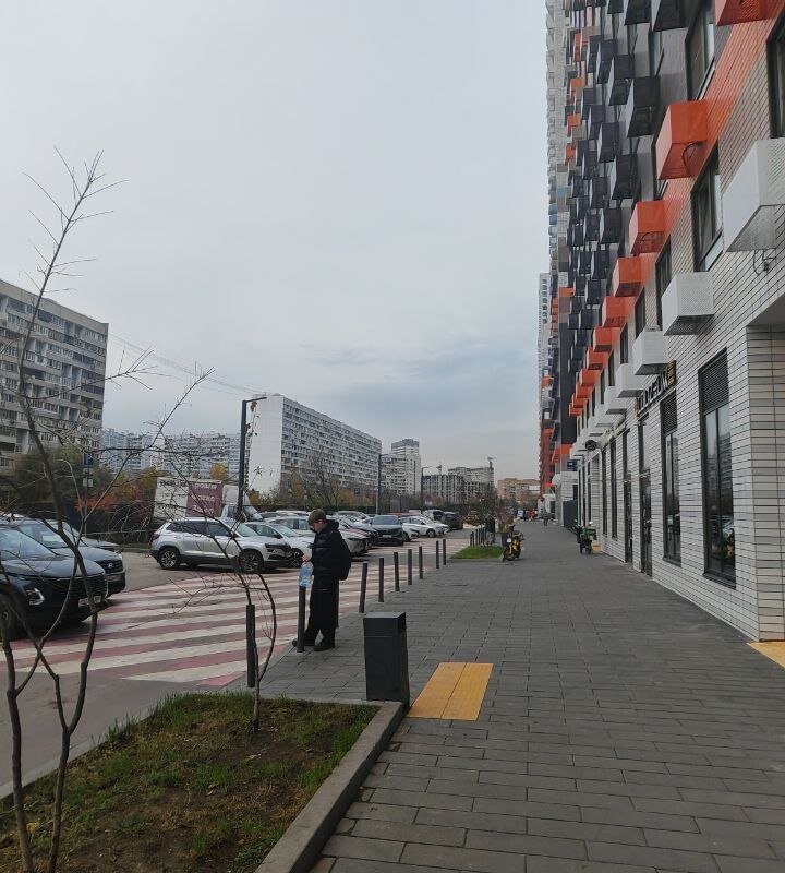 Аренда помещения на 1 линии ЖК "Дмитровский Парк"