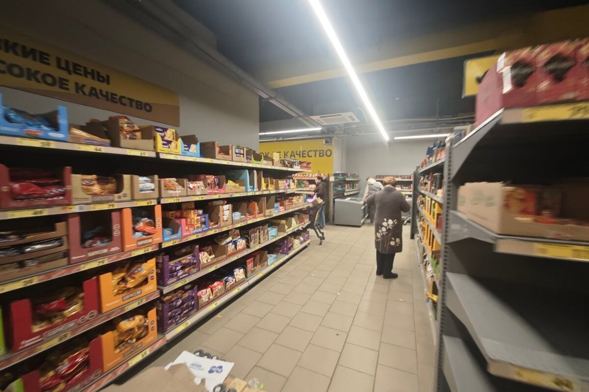 Продажа помещения с арендаторами у метро 