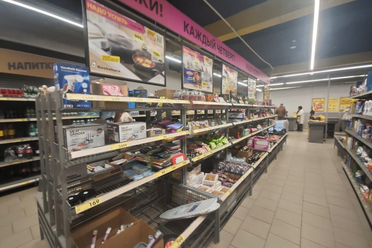 Продажа помещения с арендаторами у метро 