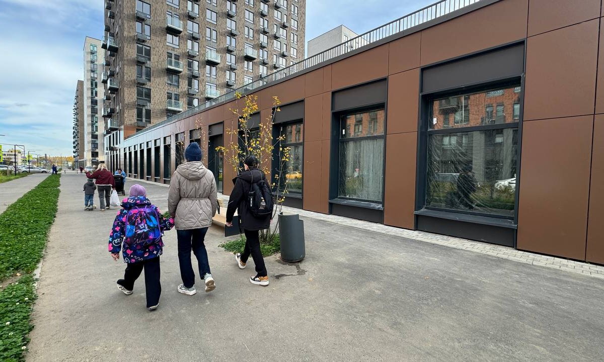 Аренда торгового помещения в стилобате