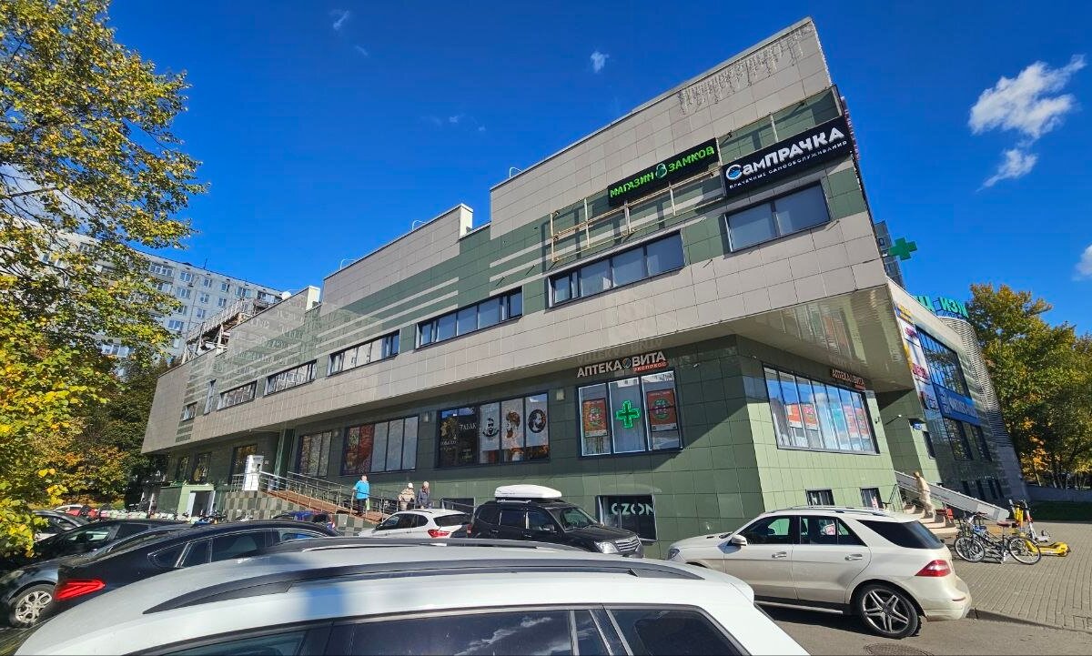Продажа торгового центра Изумруд