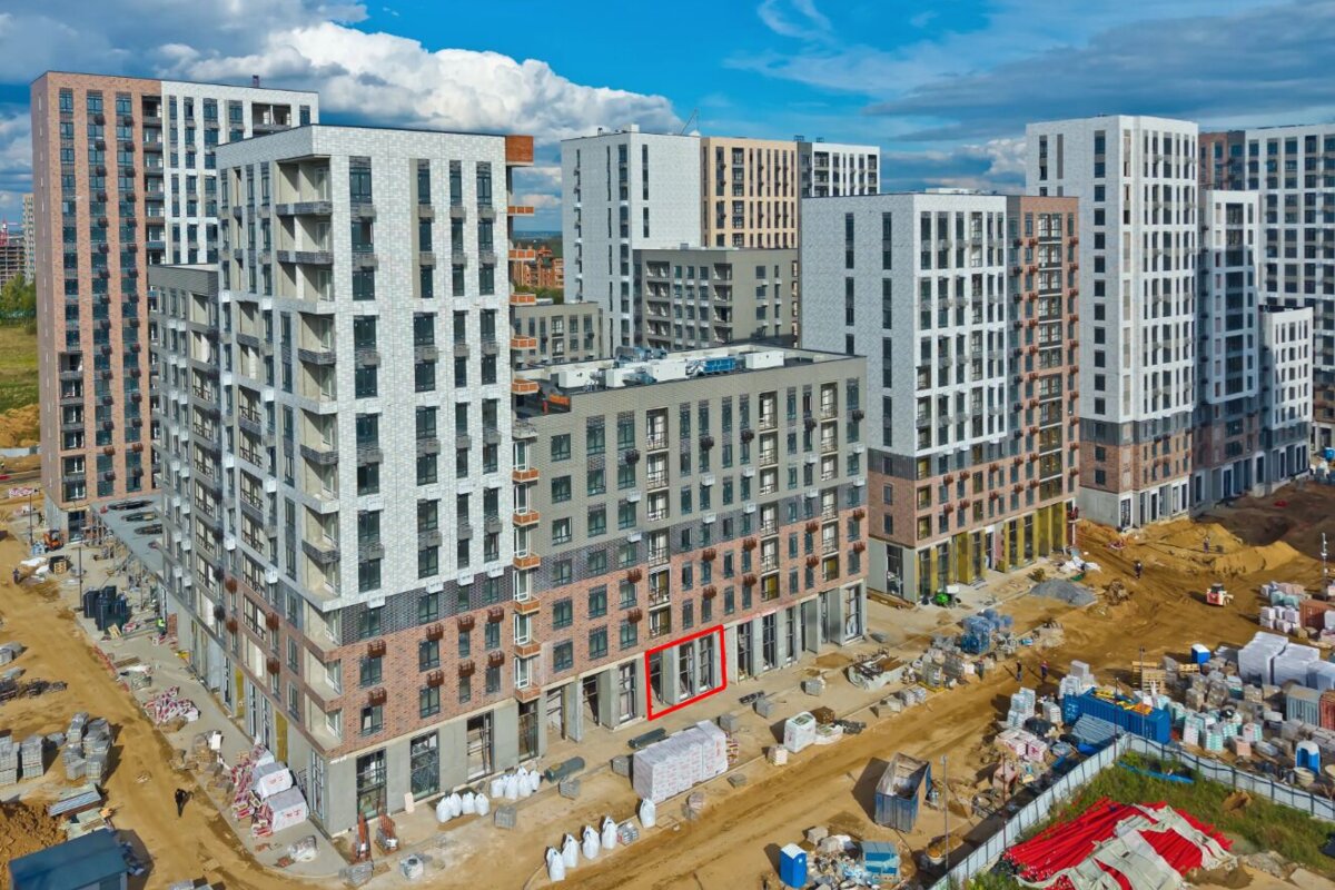 Продажа торгового помещения в ЖК "1-й Химкинский"