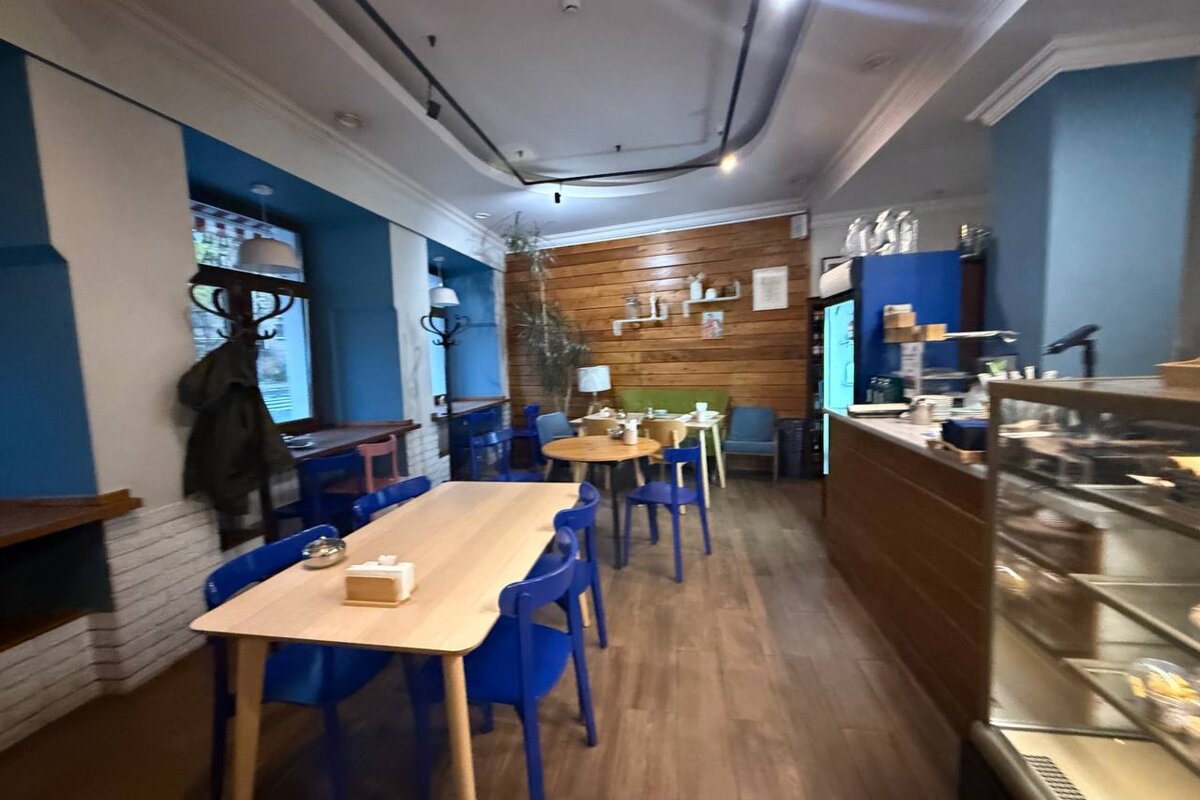 Продажа помещения с арендатором кафе «White Fox cafe» на Плющихе