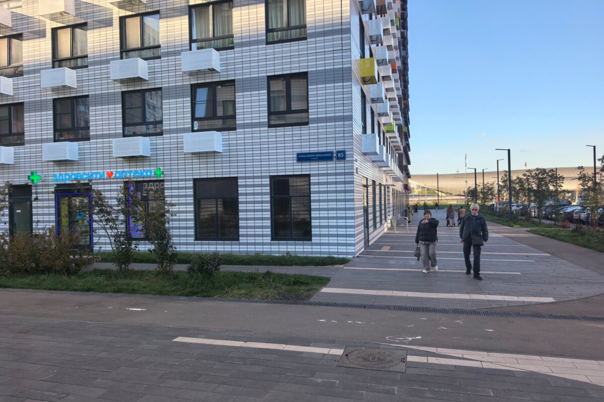 Продажа помещения с арендатором аптека "Здравсити"
