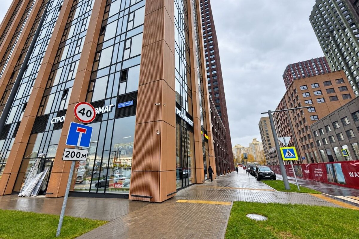 Продажа торгового помещения с арендатором в ЖК "Wave"