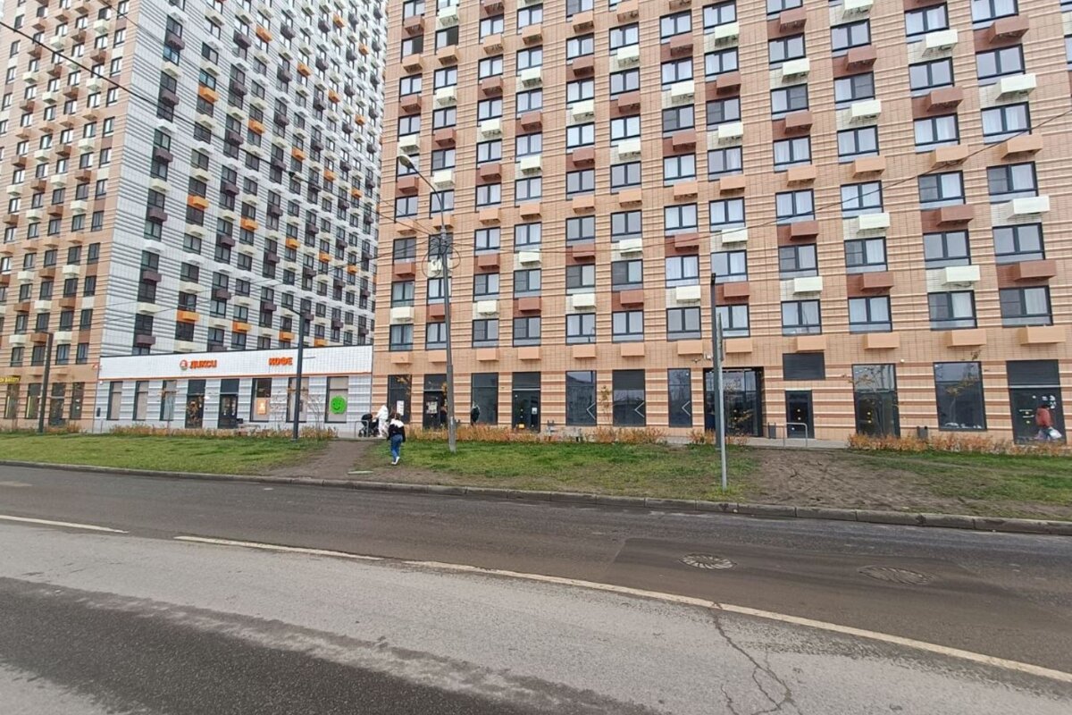 Продажа торгового помещения в ЖК "Амурский парк"