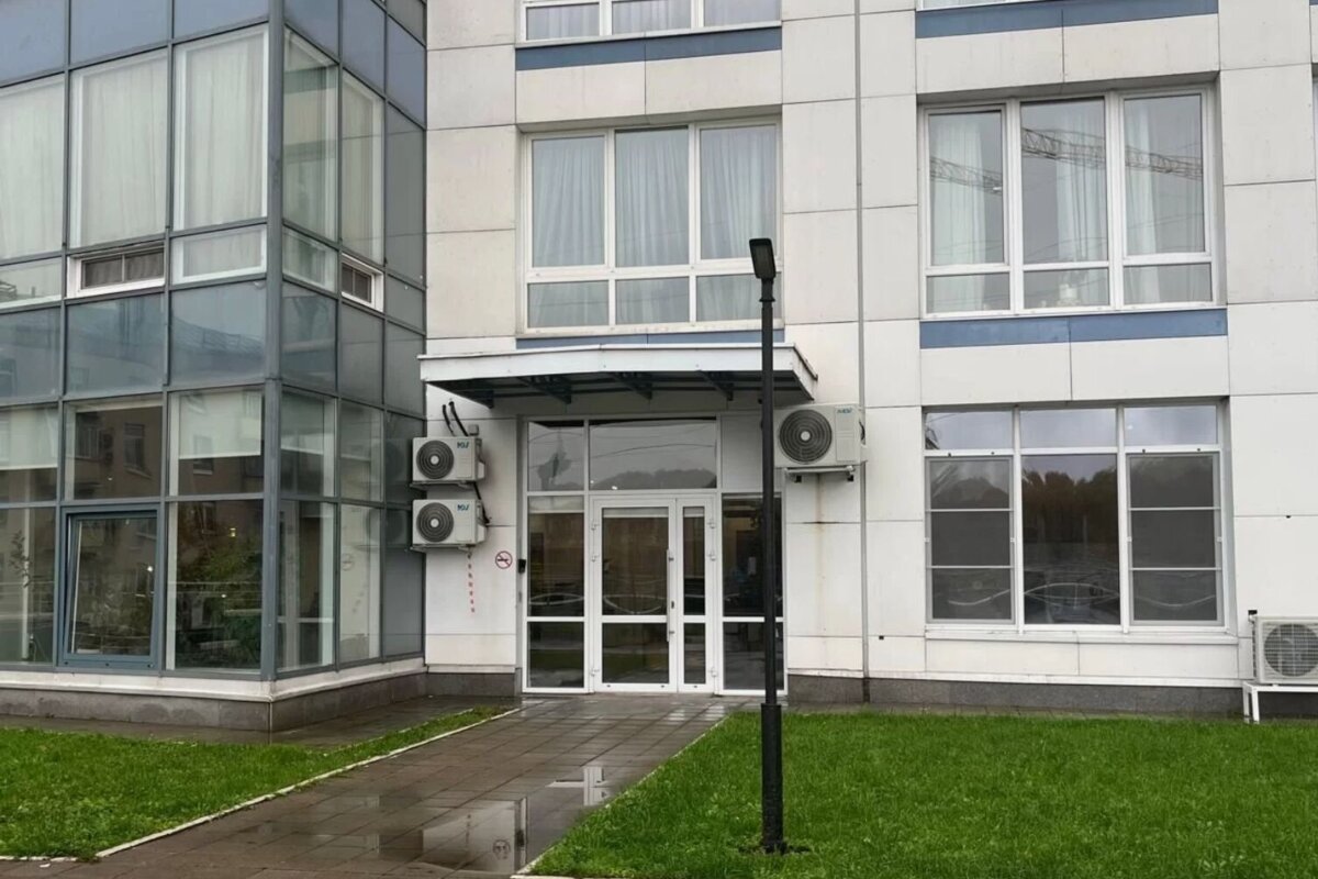 Продажа помещения в жилом комплексе Аэробус
