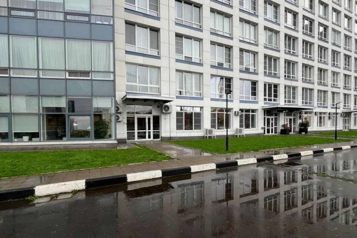 Продажа помещения в жилом комплексе Аэробус