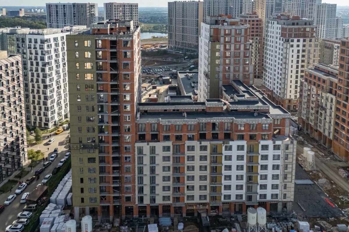 Продажа коммерческого помещения в ЖК "Первый квартал"