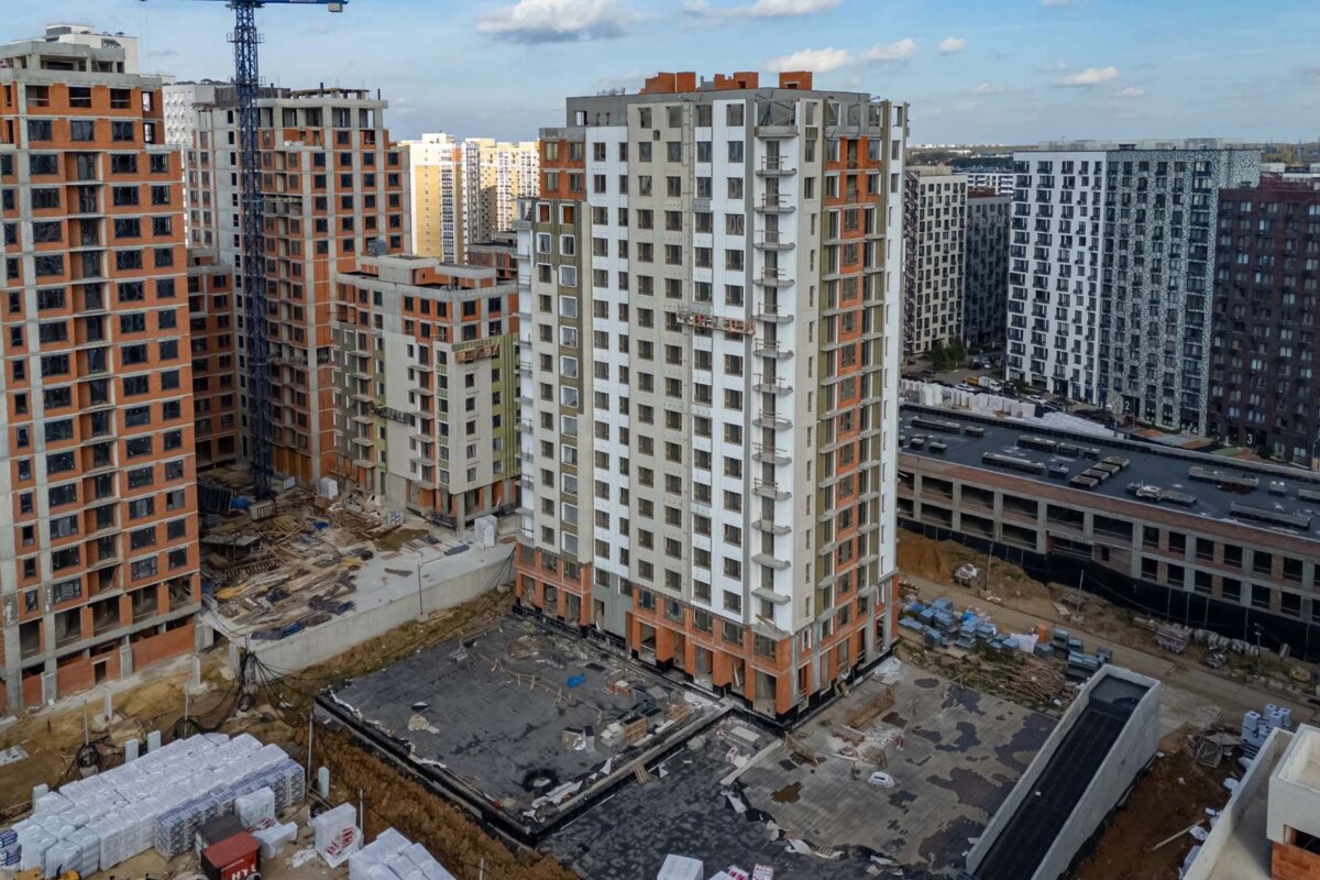 Продажа коммерческого помещения в ЖК "Первый квартал"